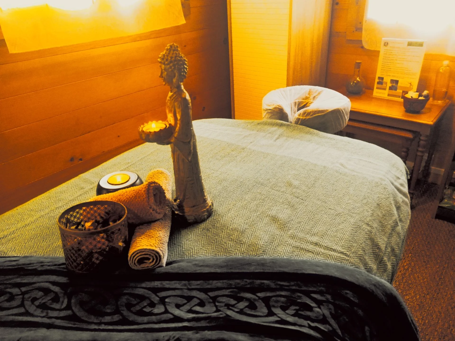 massage dinan chalet de soins 7 la basse lande 22100 st hélen pauline racinne je repars du bon pied soin psycho-émotionnel réflexologie massages rance côte d'emeraude à domicile 2